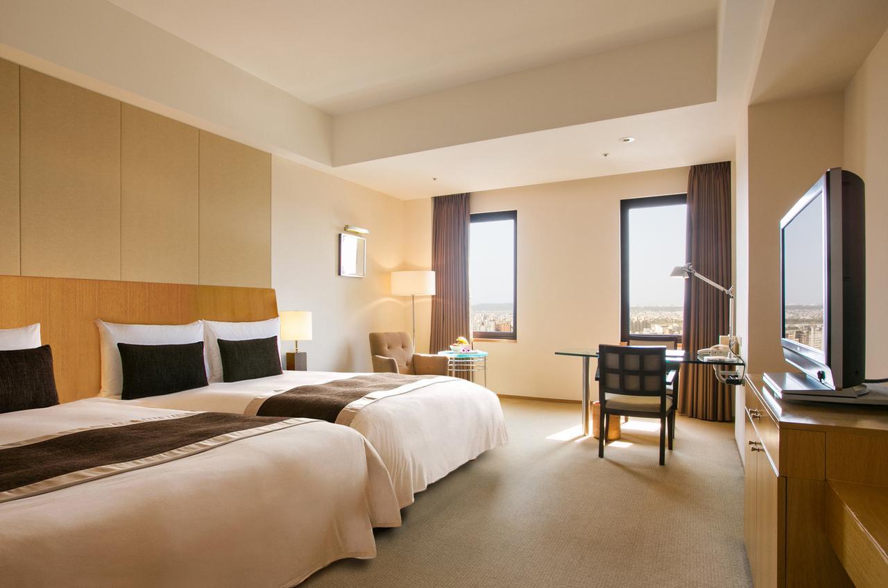 Ambassador Hotel Hsinchu Bagian luar foto Deluxe Room