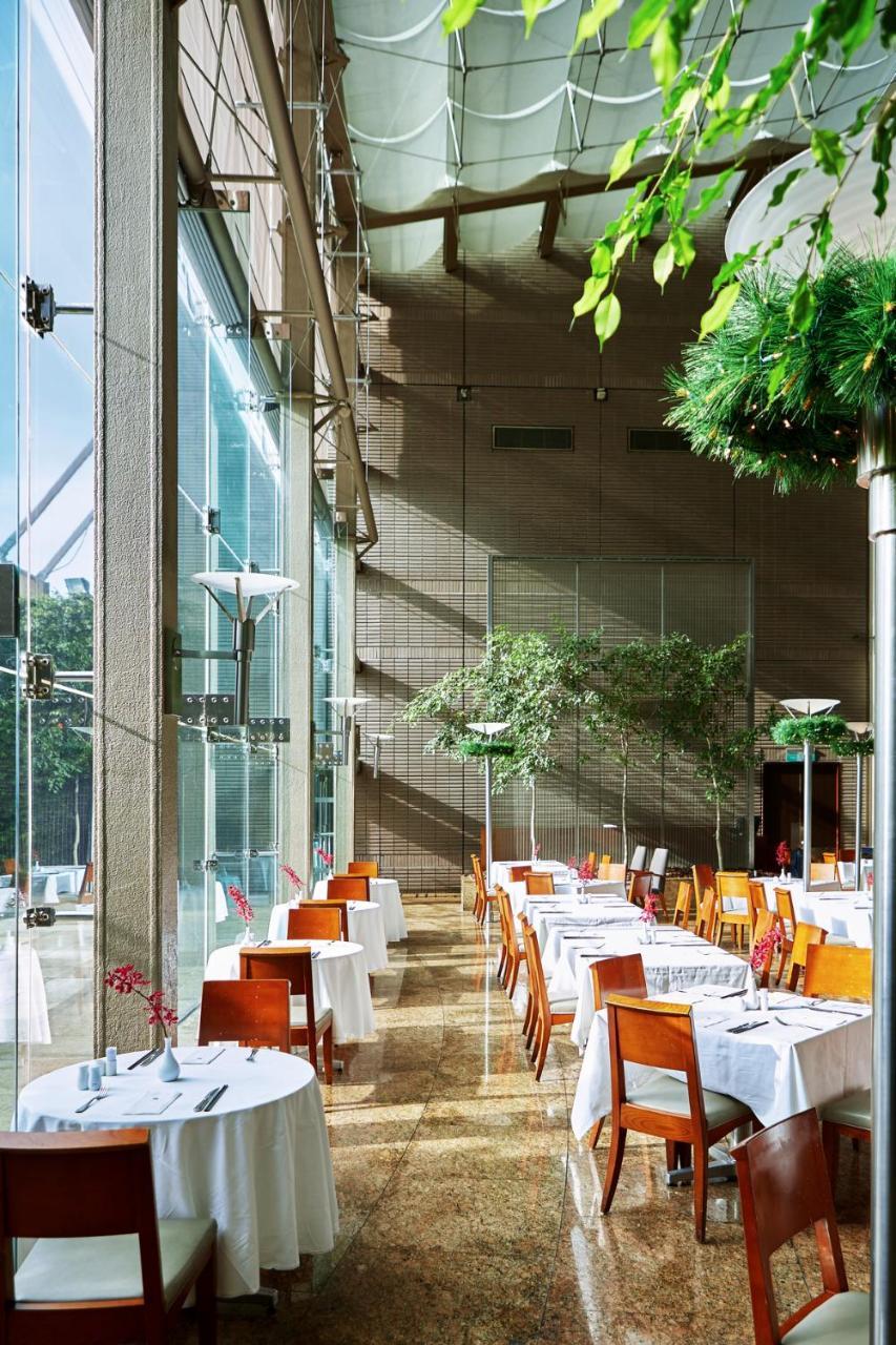 Ambassador Hotel Hsinchu Bagian luar foto Restaurant